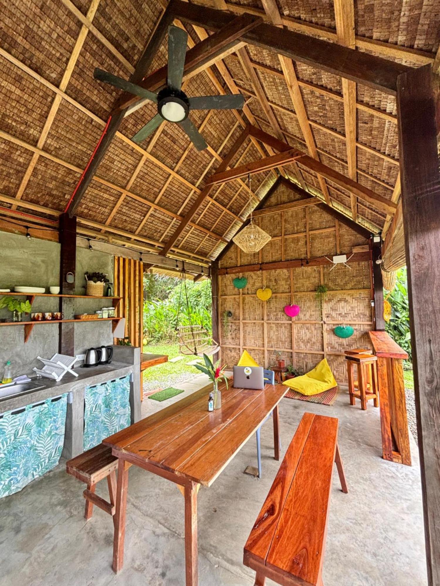 Villa Triangle Palms Siargao General Luna  Esterno foto
